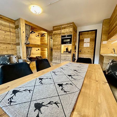 Il Ruscello Mountain Apartment マデージモ エクステリア 写真