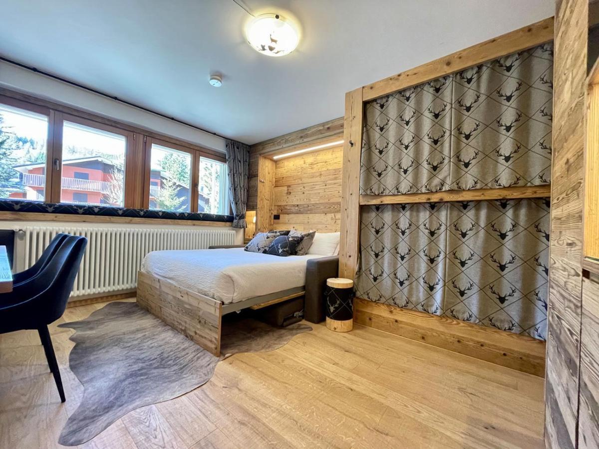 Il Ruscello Mountain Apartment マデージモ エクステリア 写真