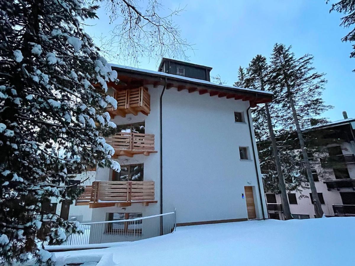 Il Ruscello Mountain Apartment マデージモ エクステリア 写真