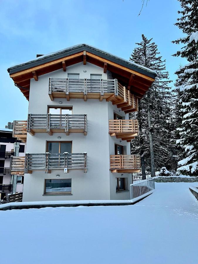 Il Ruscello Mountain Apartment マデージモ エクステリア 写真